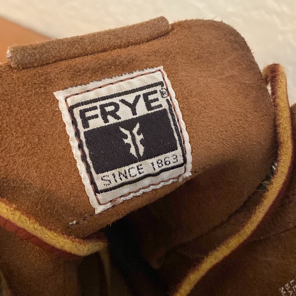 Frye Dakota Wedge Boots - Picture 5 of 6